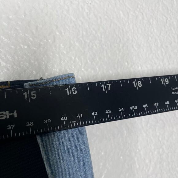 Isabel Maternity Womens Shorts Size 27 Denim Blue Light Wash Midi Jean - Picture 5 of 12